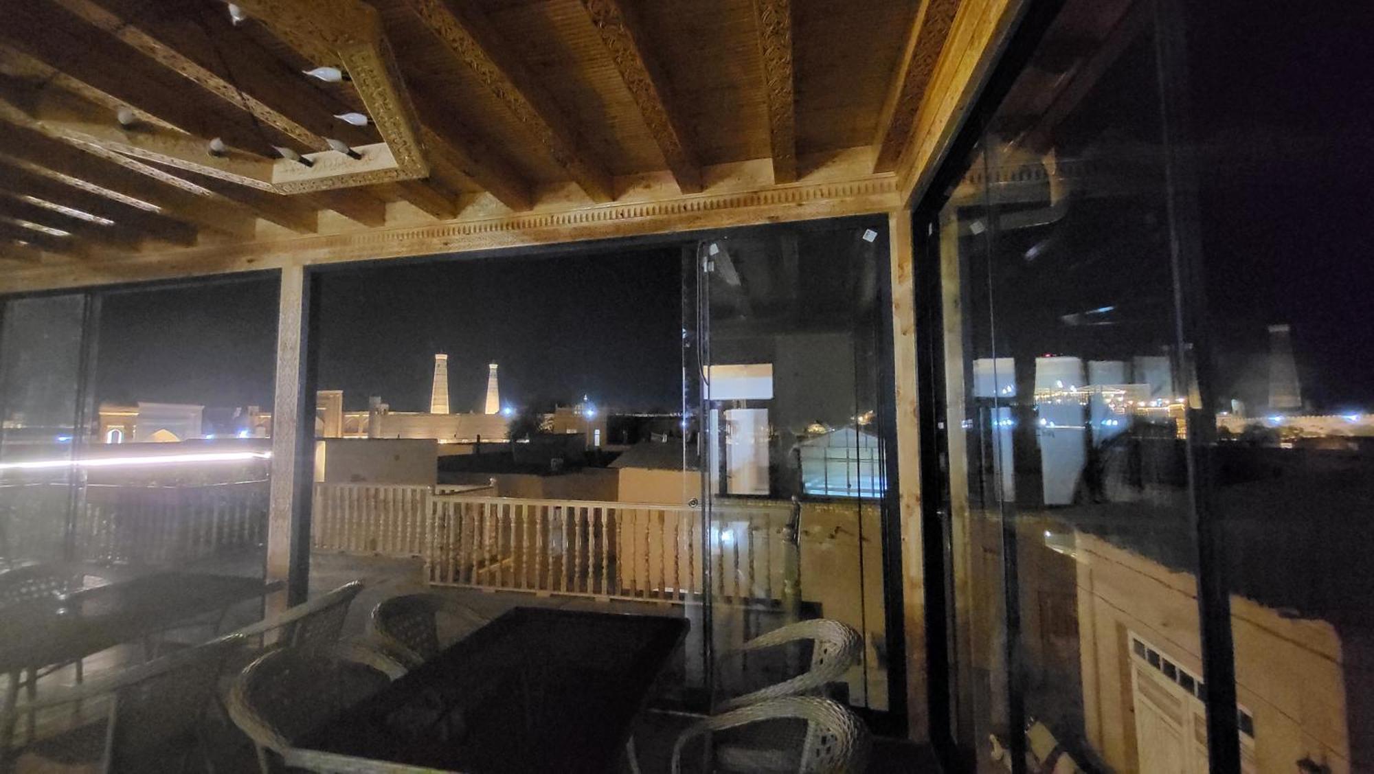 Ulli Oy Boutique Hotel & Terrace Chiva Exteriér fotografie